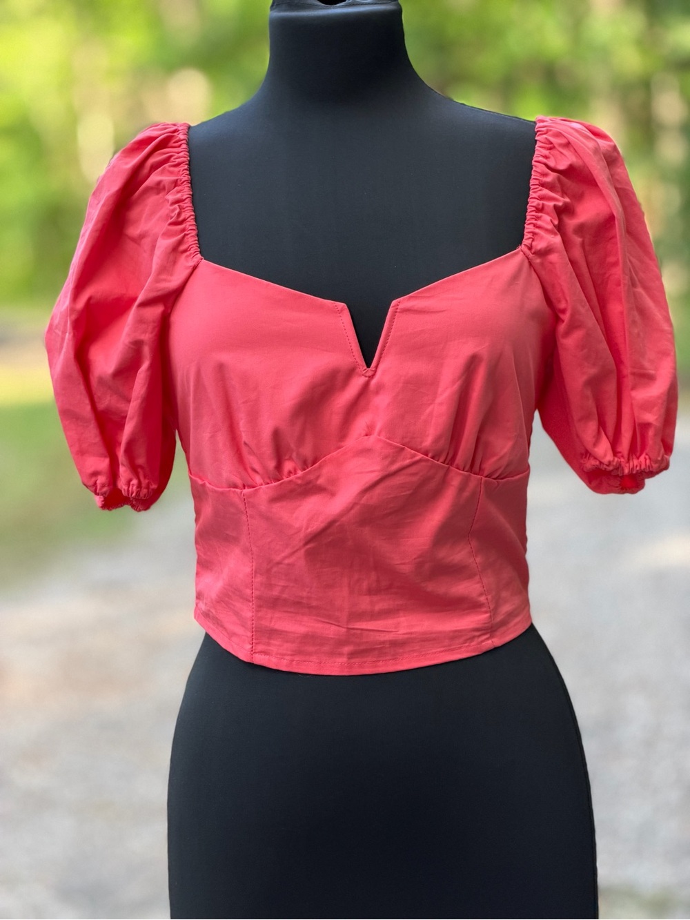 Francesca's Collections Coral Puff Sleeve V-Notch Crop Top
